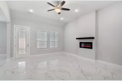 2217 S Peachtree Court, Denison, TX 75020 - Photo 8