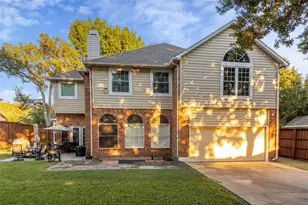 3041 Hillingdon Dr, Richardson, TX 75082 - Photo 2