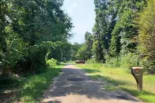 201 Young St, Bullard, TX 75757 - Photo 2