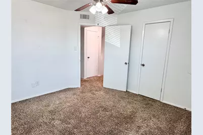 441 SW Thomas Street #B, Burleson, TX 76028 - Photo 12