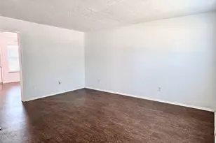 441 SW Thomas St, Burleson, TX 76028 - Photo 2