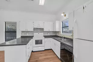 1300 Chapel Downs Rd, Waco, TX 76712 - Photo 4