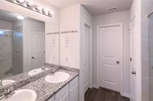 5565 Willamette Dr, Fort Worth, TX 76119 - Photo 30