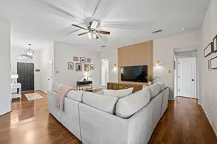 1105 Crooked Creek Ct, Midlothian, TX 76065 - Photo 6