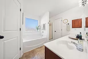 1105 Crooked Creek Ct, Midlothian, TX 76065 - Photo 30