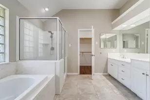 7108 Westover Dr, Granbury, TX 76049 - Photo 14