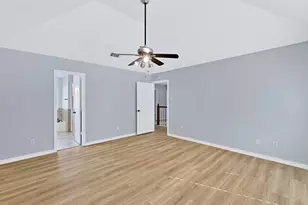 2505 Classic Ct W, Bedford, TX 76021 - Photo 24