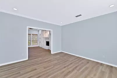 2505 Classic Court W, Bedford, TX 76021 - Photo 6