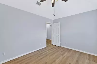 2505 Classic Court W, Bedford, TX 76021 - Photo 20