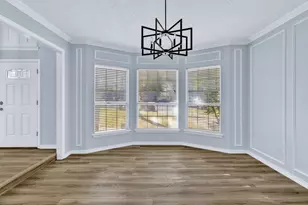 2505 Classic Ct W, Bedford, TX 76021 - Photo 4