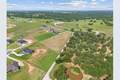 1052 N Agnes Road, Springtown, TX 76082 - Photo 14