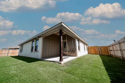 713 Raylan Street, Springtown, TX 76082 - Photo 34