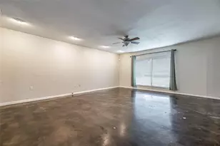 7111 Wild Valley Dr, Dallas, TX 75231 - Photo 4