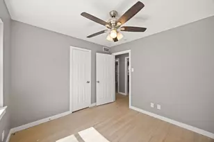 2215 Mack Ln, Dallas, TX 75227 - Photo 18