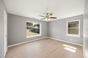 2215 Mack Ln, Dallas, TX 75227 - Photo 20