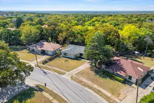 2215 Mack Ln, Dallas, TX 75227 - Photo 34