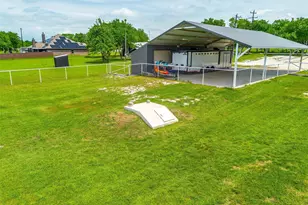 203 Cr 4221, Decatur, TX 76234 - Photo 24