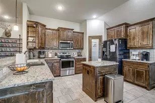 203 Cr 4221, Decatur, TX 76234 - Photo 4