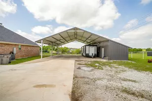 203 Cr 4221, Decatur, TX 76234 - Photo 16