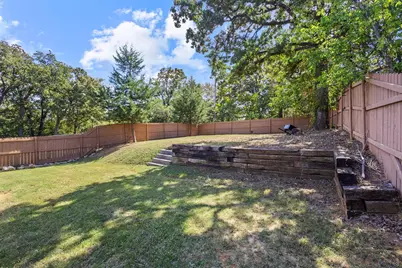 608 E Shepherd Street, Denison, TX 75021 - Photo 28
