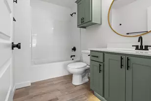 16513 Crossing Cir, Lindale, TX 75771 - Photo 20