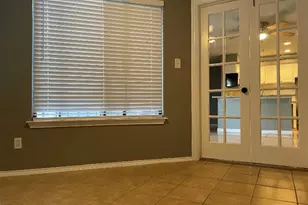 2312 Balsam Dr, Arlington, TX 76006 - Photo 6