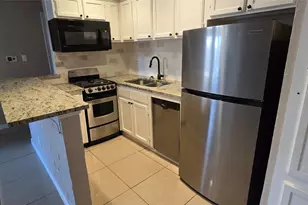 2312 Balsam Dr, Arlington, TX 76006 - Photo 2