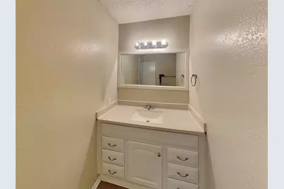 852 Summercrest Boulevard #B, Burleson, TX 76028 - Photo 12