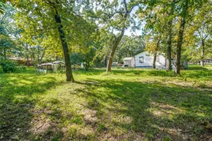 1021 Whispering Springs Dr, Tool, TX 75143 - Photo 22