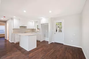 806 Metropolitan St, Ennis, TX 75119 - Photo 10