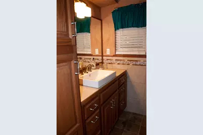 2509 Burnett Drive, Greenville, TX 75402 - Photo 22