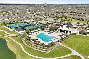 7677 Parade Dr, Little Elm, TX 76227 - Photo 28