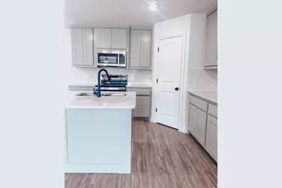 1008 Bradshaw Court, Springtown, TX 76082 - Photo 2