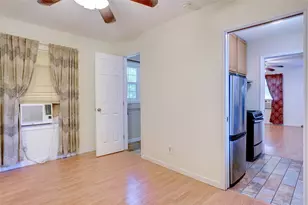 1402 Congress St, Denton, TX 76201 - Photo 10