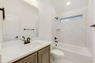 7312 Iris Rd, Little Elm, TX 76227 - Photo 8