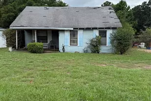 829 N Prairieville St, Athens, TX 75751 - Photo 1