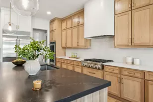 3757 Valley Ridge Rd, Dallas, TX 75220 - Photo 8