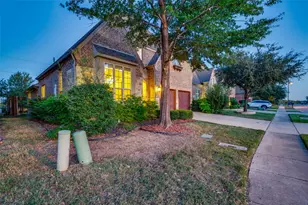 6142 Hollywood Dr, Irving, TX 75039 - Photo 2
