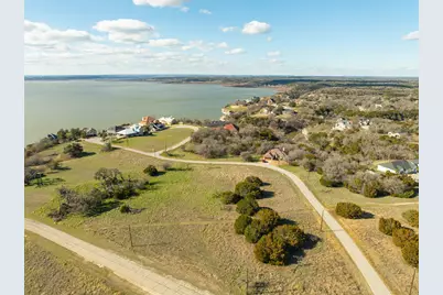 10079 Lakeview Court, Whitney, TX 76692 - Photo 4