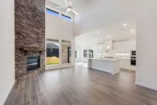 7316 Iris Rd, Little Elm, TX 76227 - Photo 8