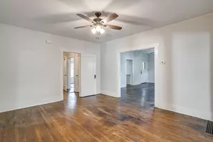 2312 Mistletoe Ave, Fort Worth, TX 76110 - Photo 12