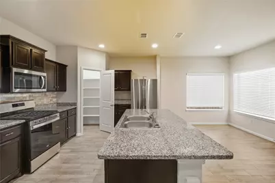 8313 Twisted Pine Way, Fort Worth, TX 76131 - Photo 6