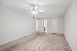 1401 Forest Edge Dr, Arlington, TX 76013 - Photo 16