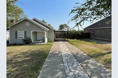 712 Narrow Street, Weatherford, TX 76086 - Photo 1