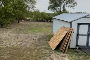 712 Narrow St, Weatherford, TX 76086 - Photo 14