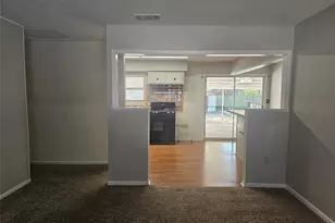 604 E 4th St, Weatherford, TX 76086 - Photo 4