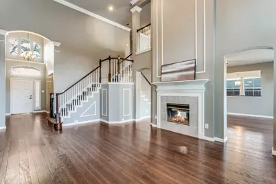 2804 Stonehurst Drive, Grapevine, TX 76051 - Photo 2