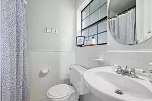 6631 Sunnyland Ln, Dallas, TX 75214 - Photo 18