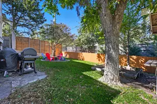 6631 Sunnyland Ln, Dallas, TX 75214 - Photo 28