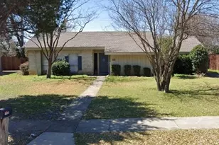 12929 Pennystone Dr, Farmers Branch, TX 75244 - Photo 8